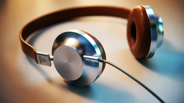 Wireless Earbuds Buying Guide: What Really Matters